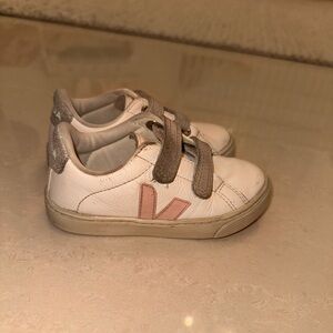 VEJA toddler sneakers